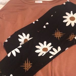 Used condition lularoe outfit
